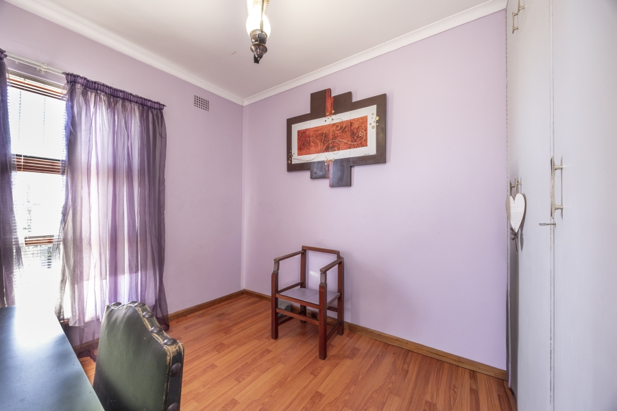 6 Bedroom Property for Sale in Plattekloof 1 Western Cape